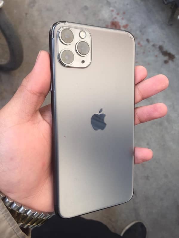 iPhone 11 Pro max 1