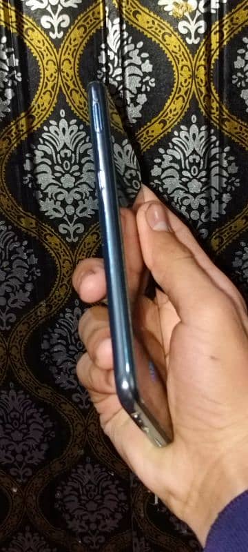 vivo s1 urgent sale 2