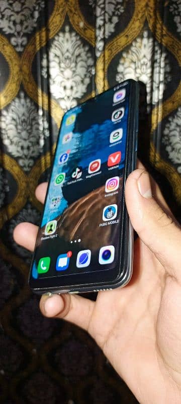 vivo s1 urgent sale 9