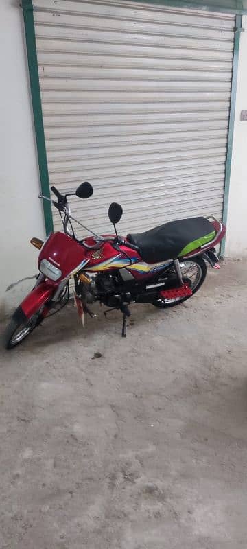 Honda CD70 dream. 2018 model. Fix 78000/- 1