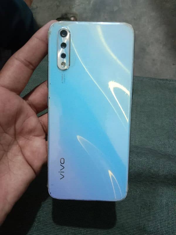 vivo S1 0