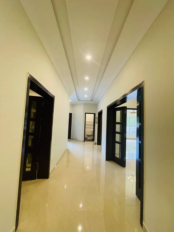 Kanal non furnished house available for rent bahria town phase 4 0