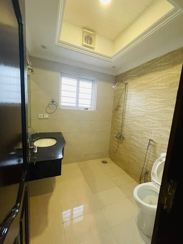 Kanal non furnished house available for rent bahria town phase 4 2