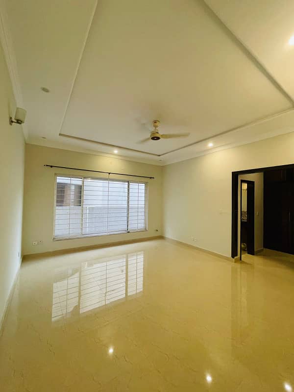 Kanal non furnished house available for rent bahria town phase 4 4