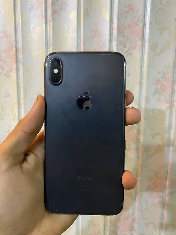 i phone Xs max 1