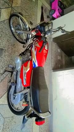 Honda 125 boht achi halet me ha