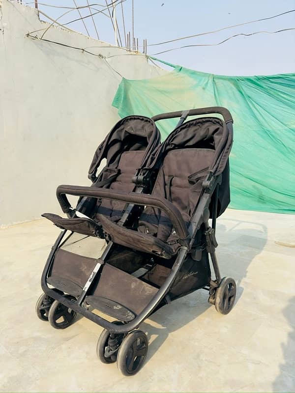 Twins stroller 6