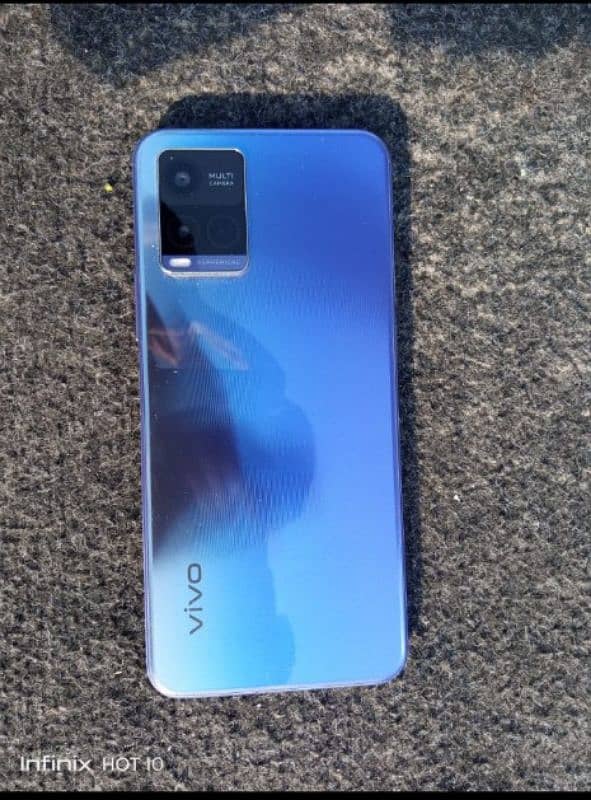 vivo y21 in good condition 4/64 0