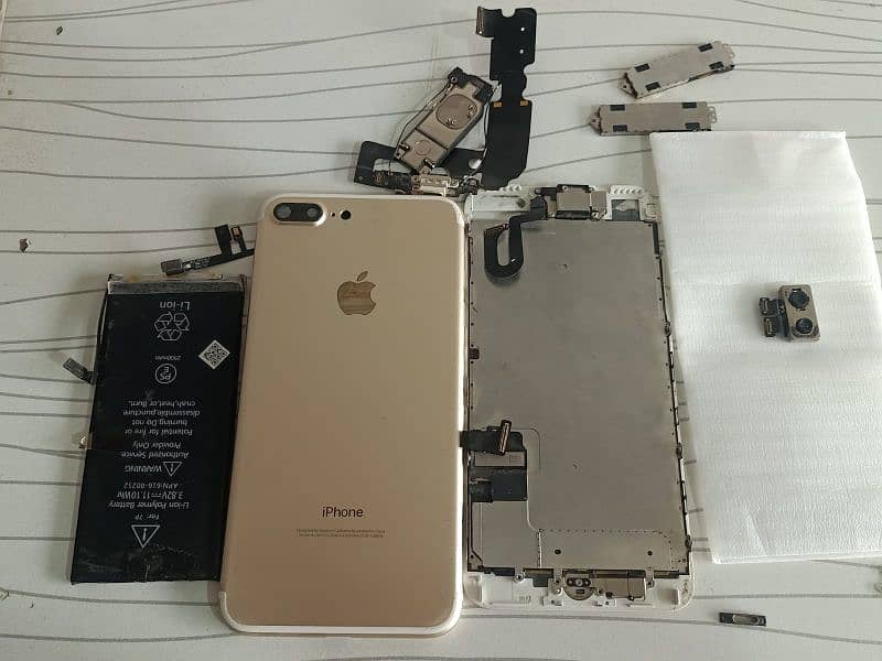 I phone 7 plus parts 0