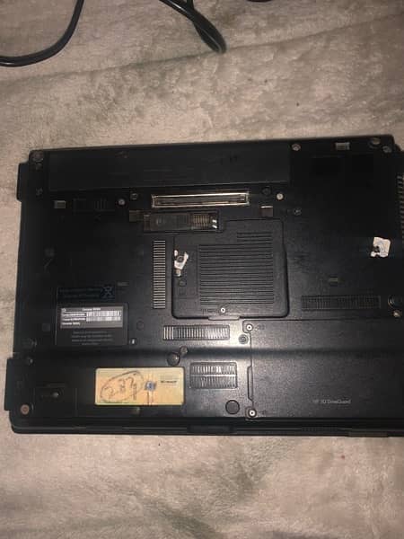 hp laptop core2 condition 10/8battery dead 4