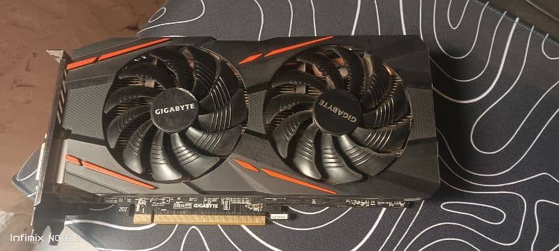 Gigabyte Radeon Rx 580 DDR5 4GB Graphic Card 3