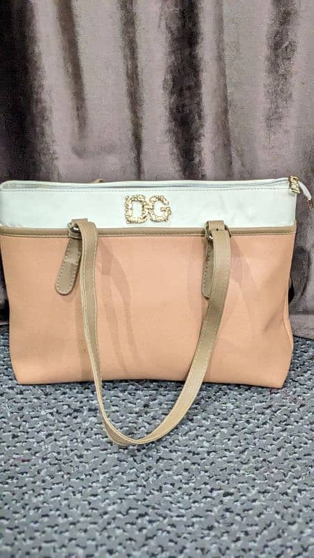 peach and cream colur shoulder bag 0