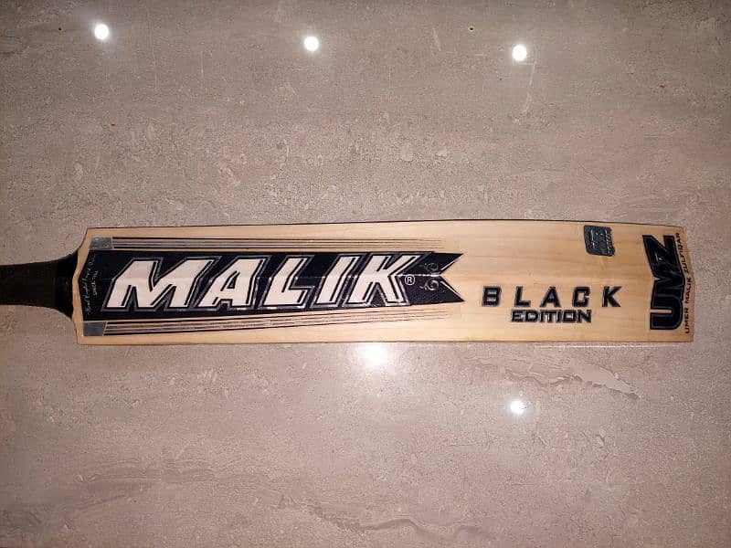 Mb Malik hard ball bat 17