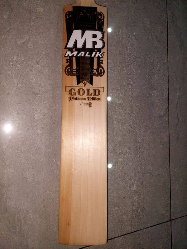 Mb Malik hard ball bat 18