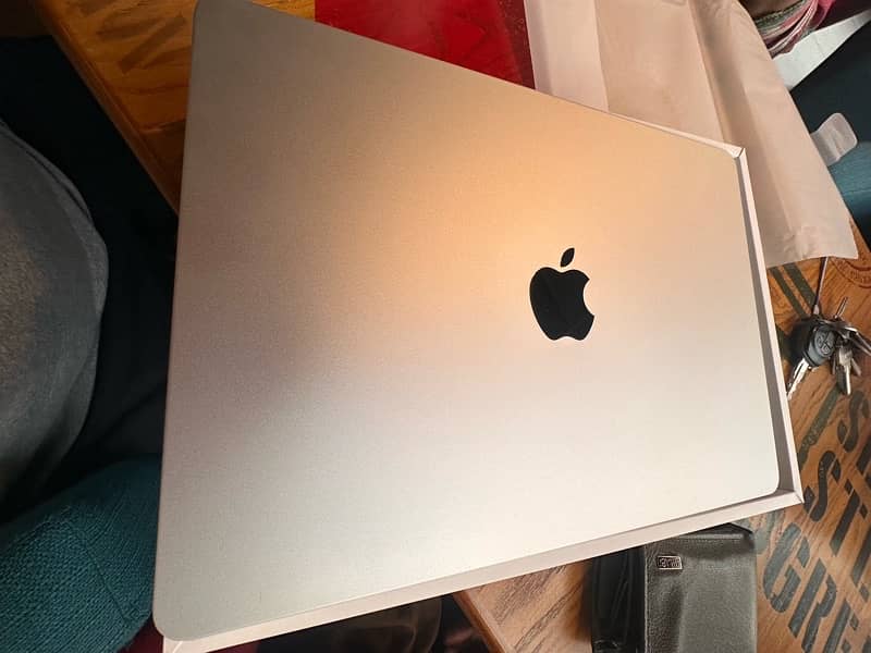 MACBOOK AIR 13.6 Inch 8GB 256GB 2022 1