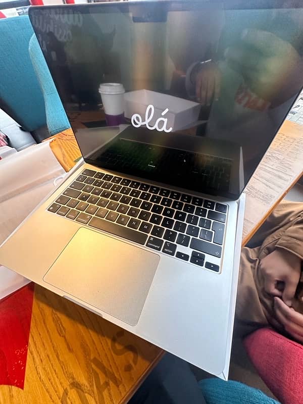 MACBOOK AIR 13.6 Inch 8GB 256GB 2022 2