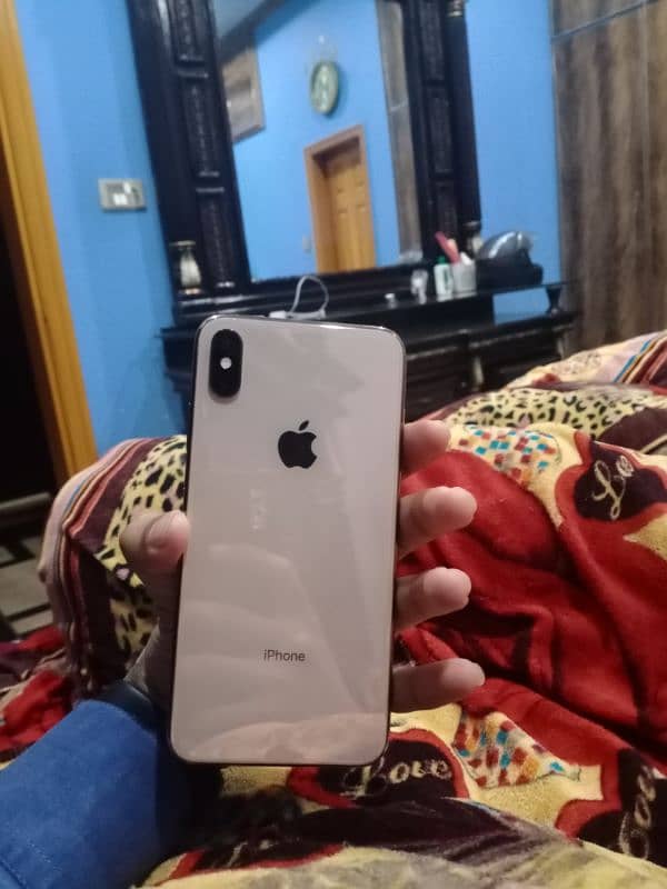 I phone xs Max 1