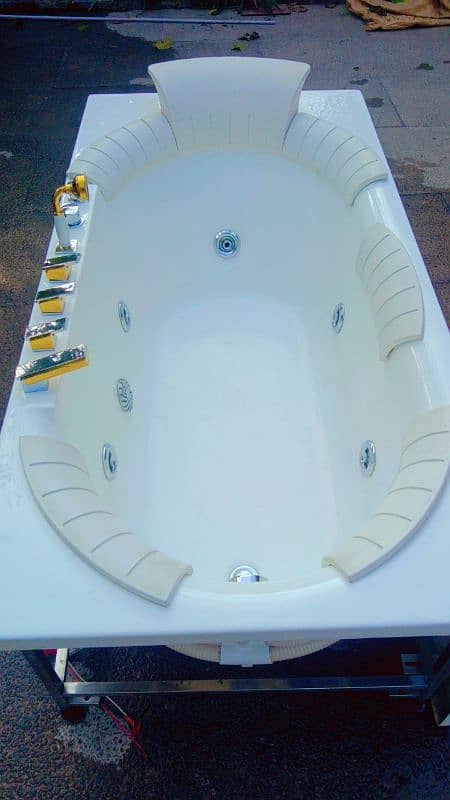 Bathtub / Jacuzzi / Massage tub 1