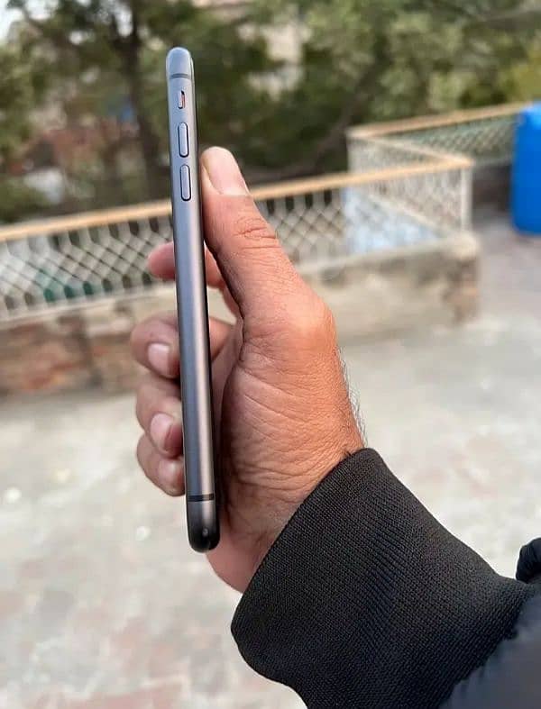 iphone 11 non pta 84 bettey healt 3