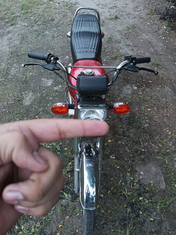 Honda CD70 bike 03262839519 1