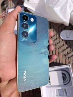 vivo y100 256gb. not a single day use. bilkol daba pack phone ha