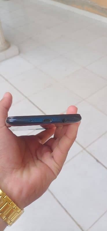 TECNO POVA 6/128GB. Urgent sale! 6