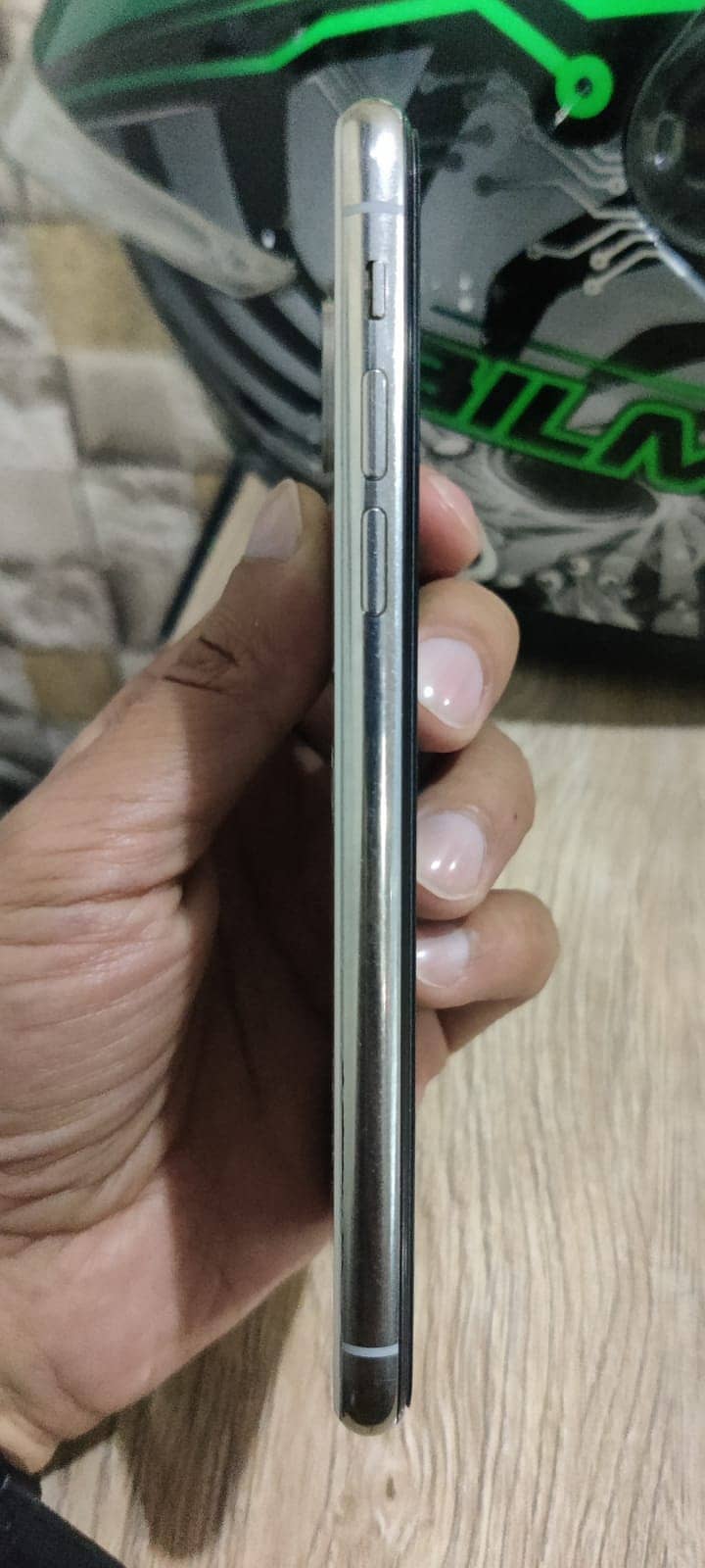 Apple iPhone X 64 GB PTA Approved 3