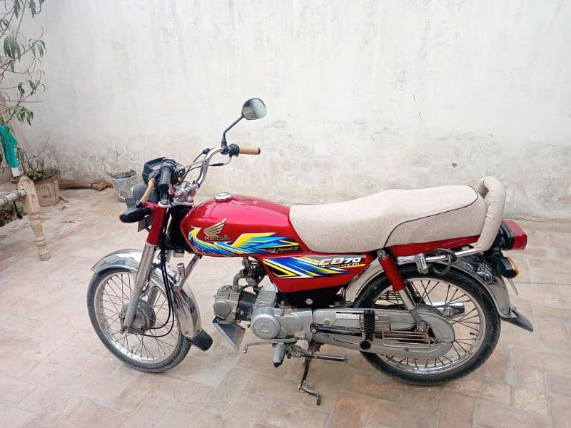 Honda 70 -2021 model. fast owner. on my name/03016501947 0