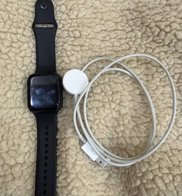 Apple watch Series 6. 6