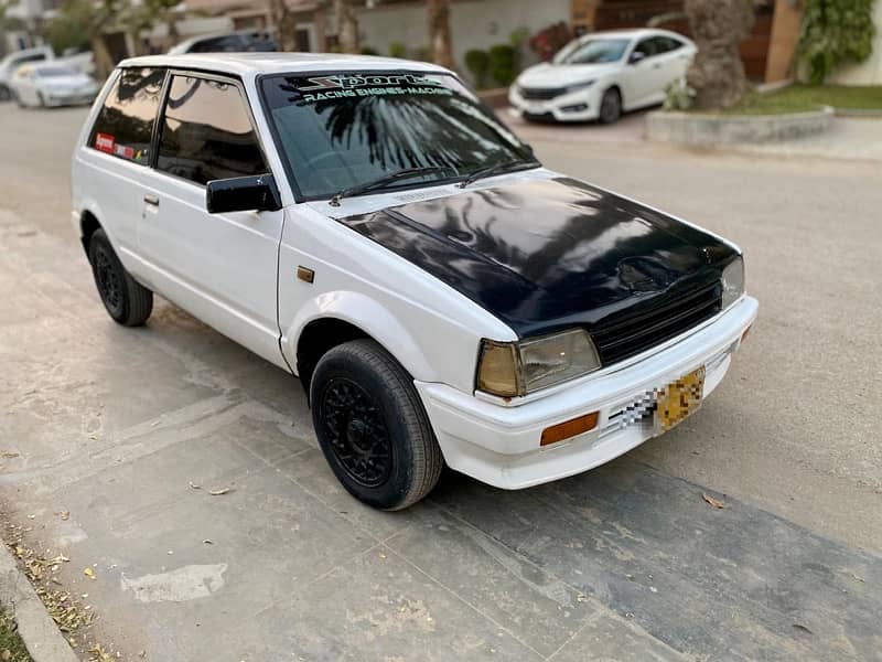 Daihatsu Charade 1986/1993 Mahroon interior 2