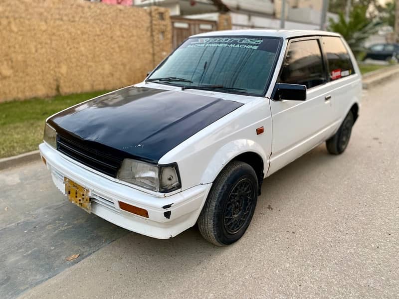 Daihatsu Charade 1986/1993 Mahroon interior 3