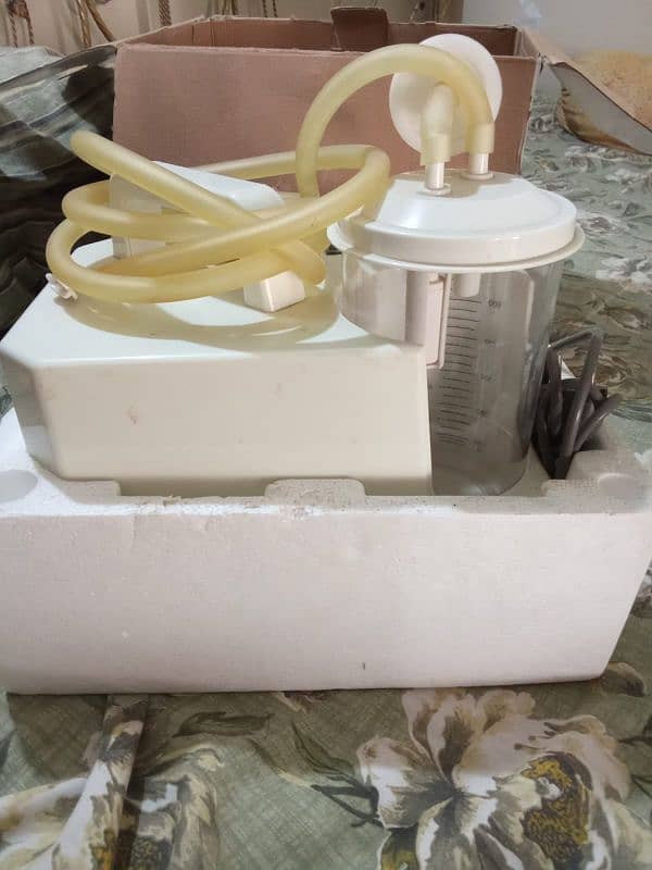 suction machine urgent for sale 0