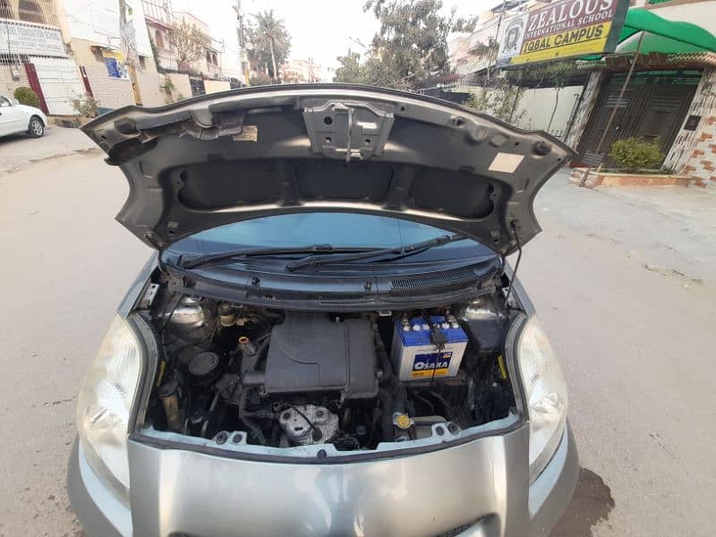 Vitz Extra Ordinary condition Contact 03096292018 17