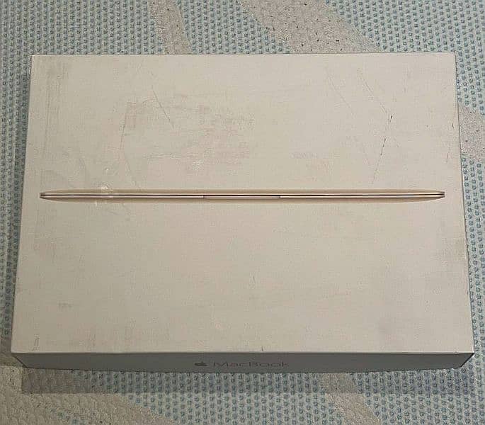 Macbook 12 inch 2015 Retina Display M1 8gb 265gb Model A1534 1st Owner 7