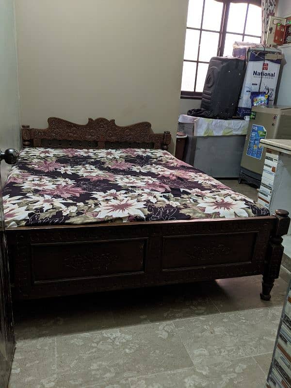 Sheesham Wooden Bed with Jelly Mattress 1