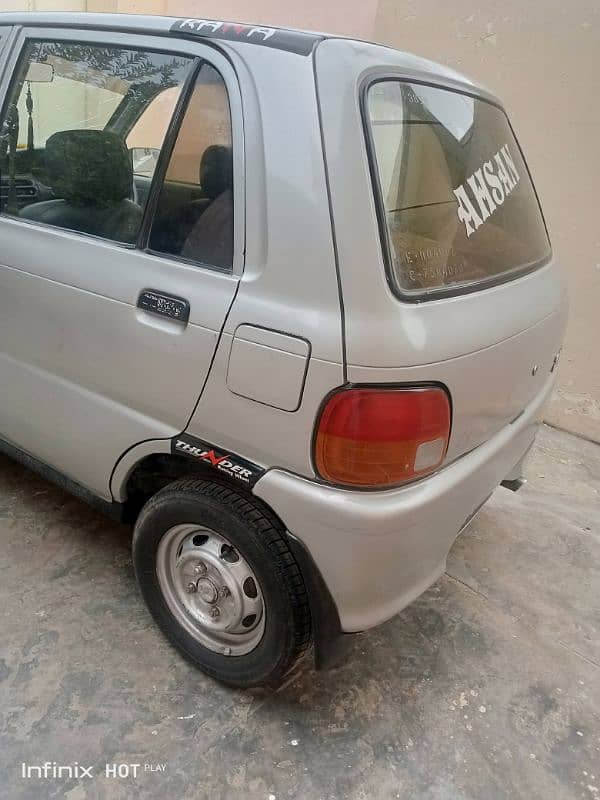 Daihatsu Cuore 2001 10