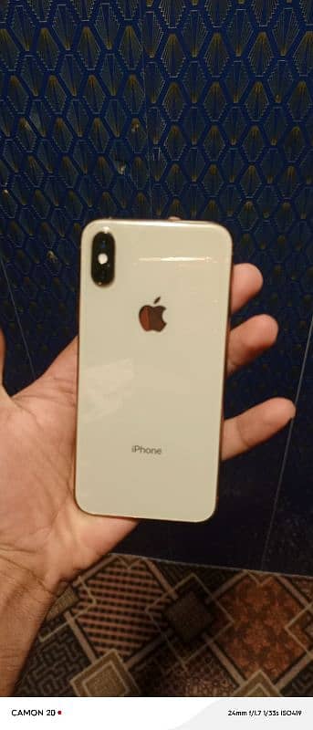 IPhone Xs 0