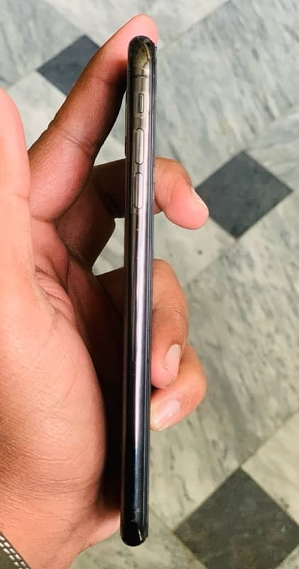 iPhone XS Max duel pta approved 10/10 condition urgent sale 3