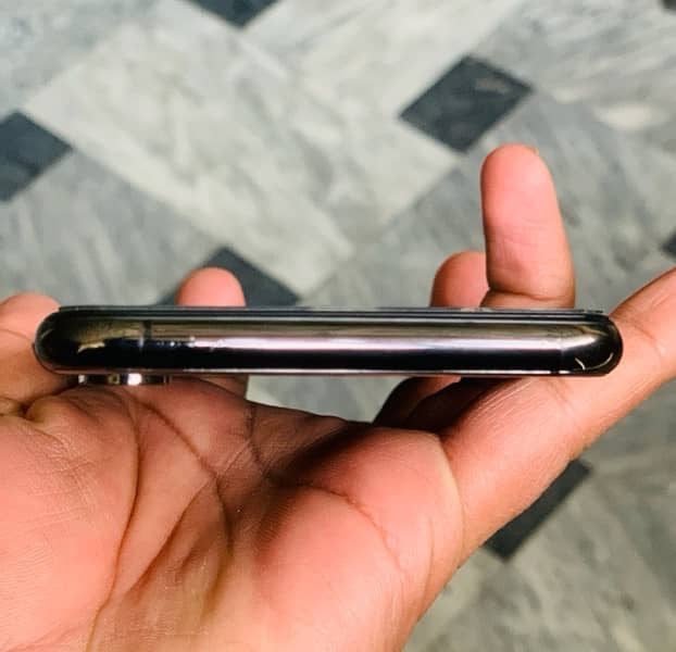 iPhone XS Max duel pta approved 10/10 condition urgent sale 5