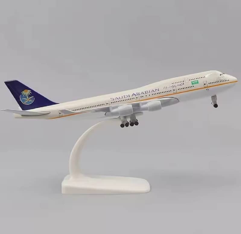 Airplane Models 20 cm. Metal Aircraft Models Airlines Models for decor 13