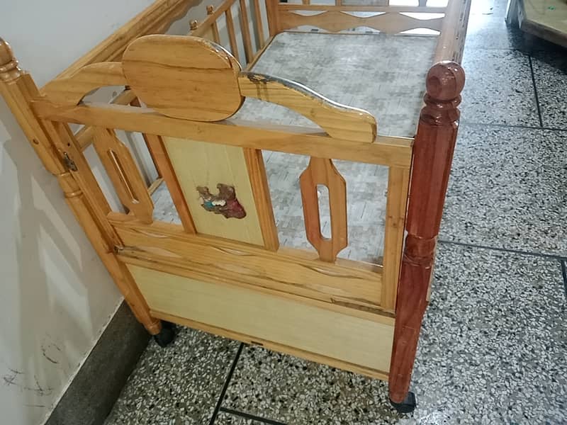 Baby cot urgent sale 1