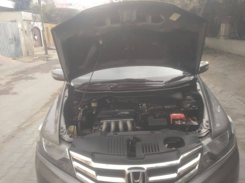 Honda City Auto 2014 16