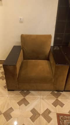 sofa 1 /2 /3 good condition heavy sofa