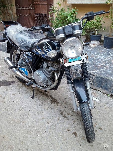 2005 Suzuki Gs-150 Karachi Reg 9