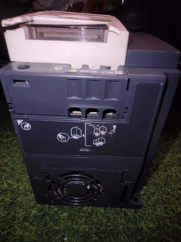 IMPORTED VFD INVERTER SCHNEIDER 2 HP 1.5 KW 3 PHASE MOTOR 3