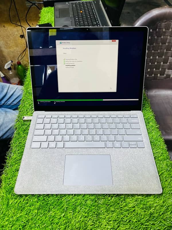 Microsoft Laptop 2 - Core i5 8th Generation- 8gb Ram 256gb ssd 6