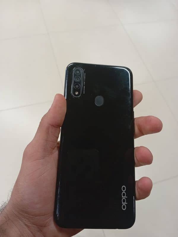 oppo A31 3