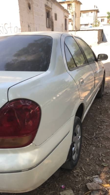 Nissan Sunny 2005 3