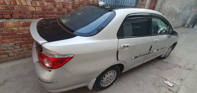 Honda City IDSI 2007 4