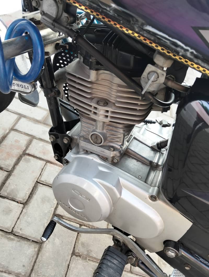 Honda CG 125 2020 6